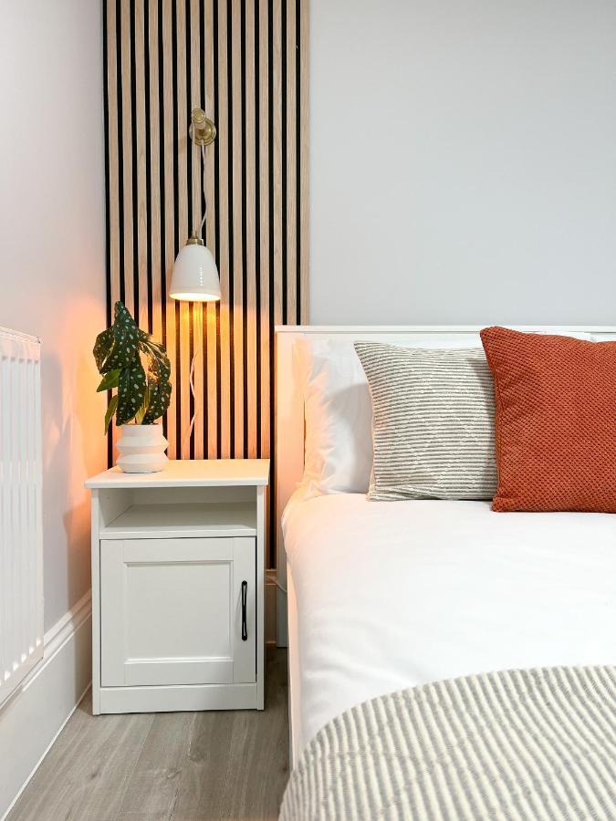 The Bohemian Basement Apartment Maidstone Luaran gambar