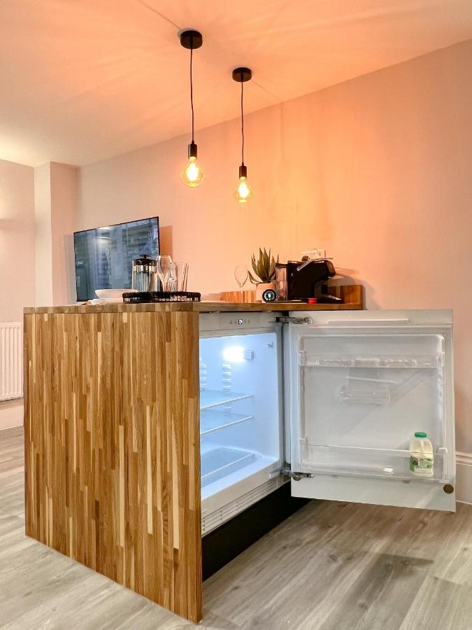 The Bohemian Basement Apartment Maidstone Luaran gambar